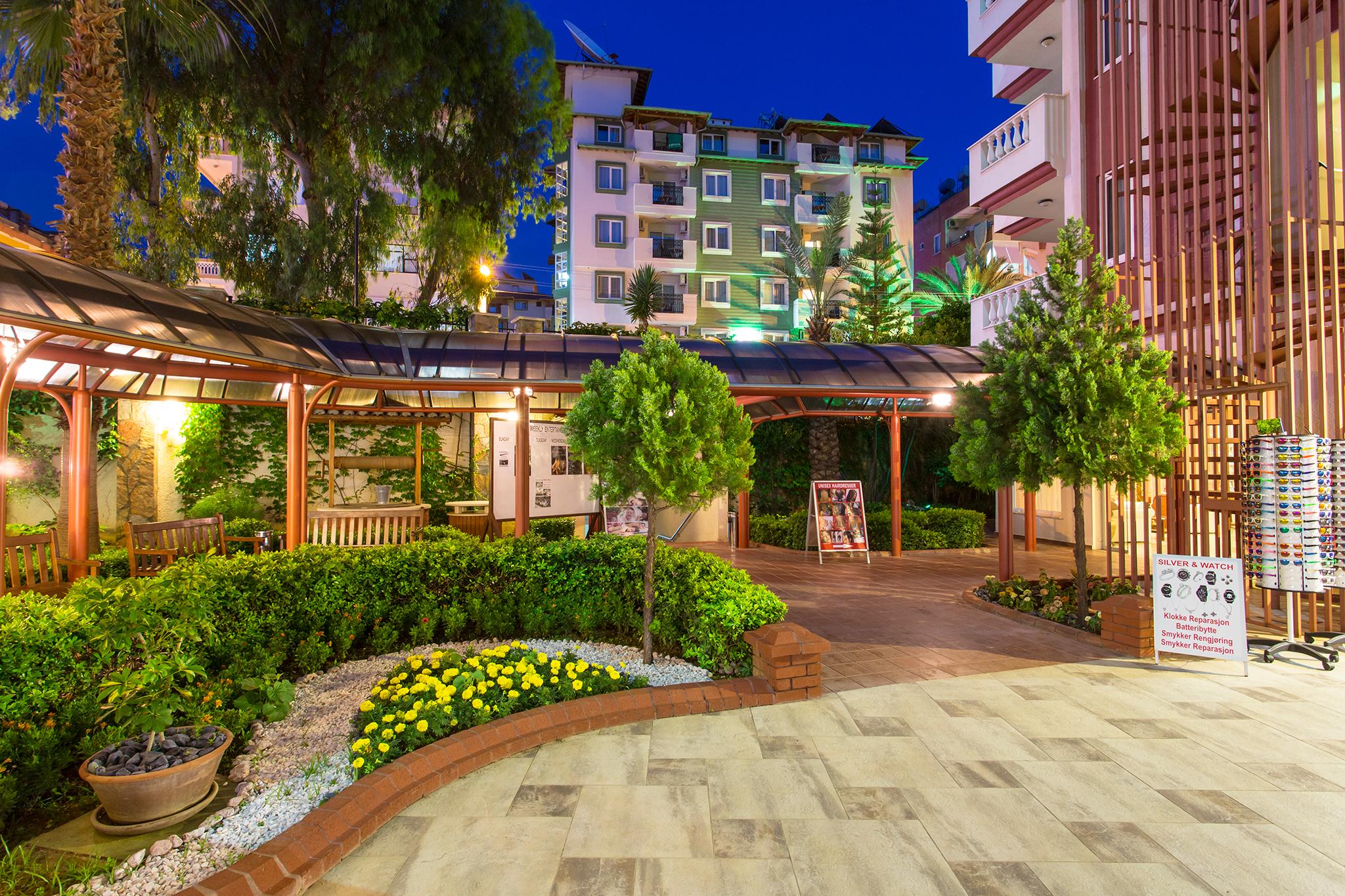 Villa Sunflower Hotel 阿拉尼亚 外观 照片