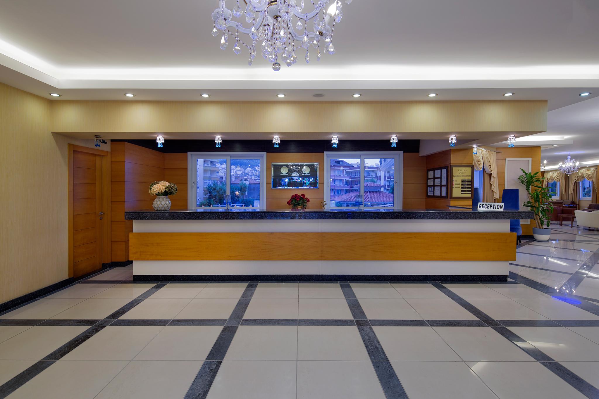 Villa Sunflower Hotel 阿拉尼亚 外观 照片