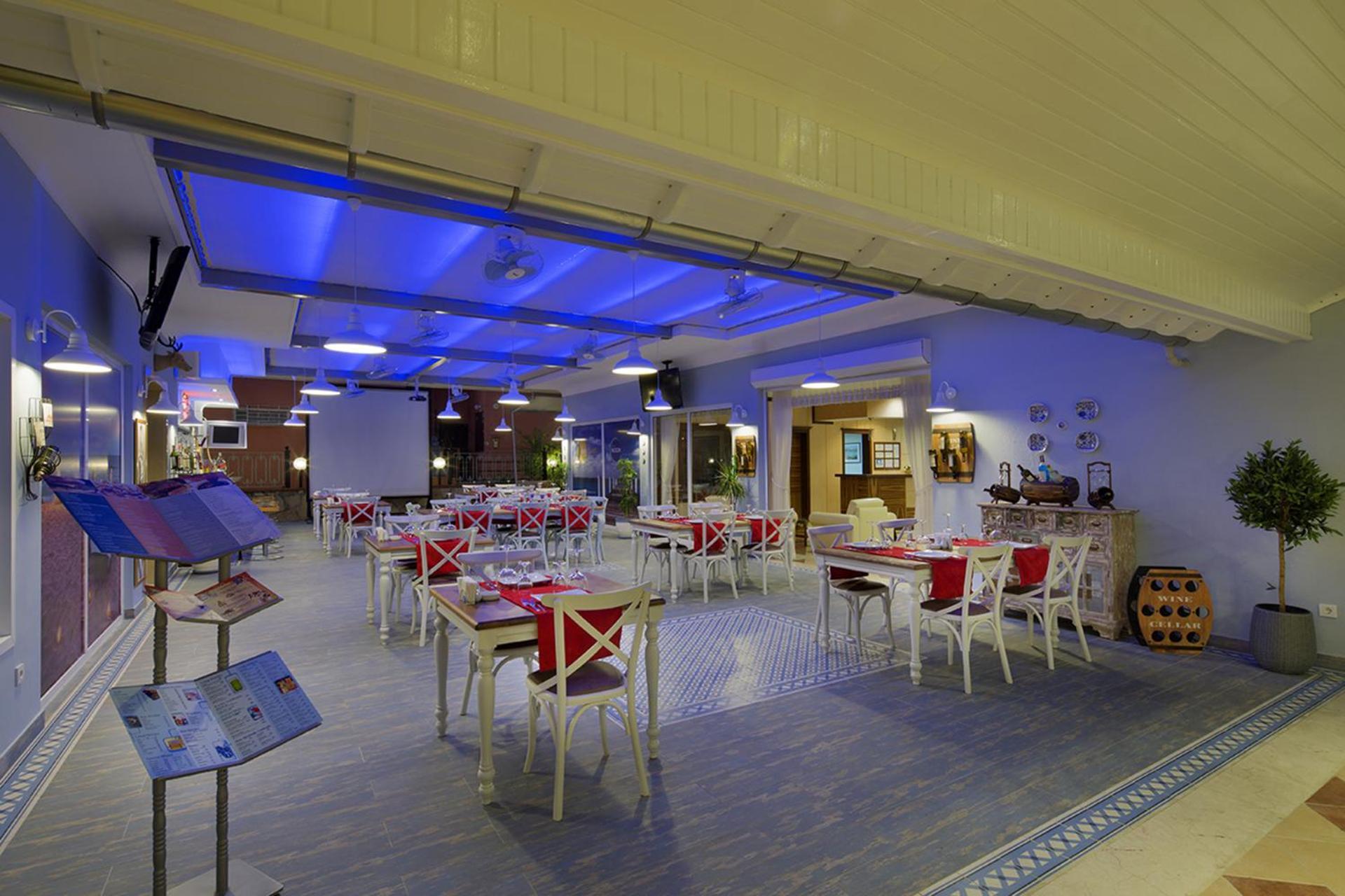 Villa Sunflower Hotel 阿拉尼亚 外观 照片