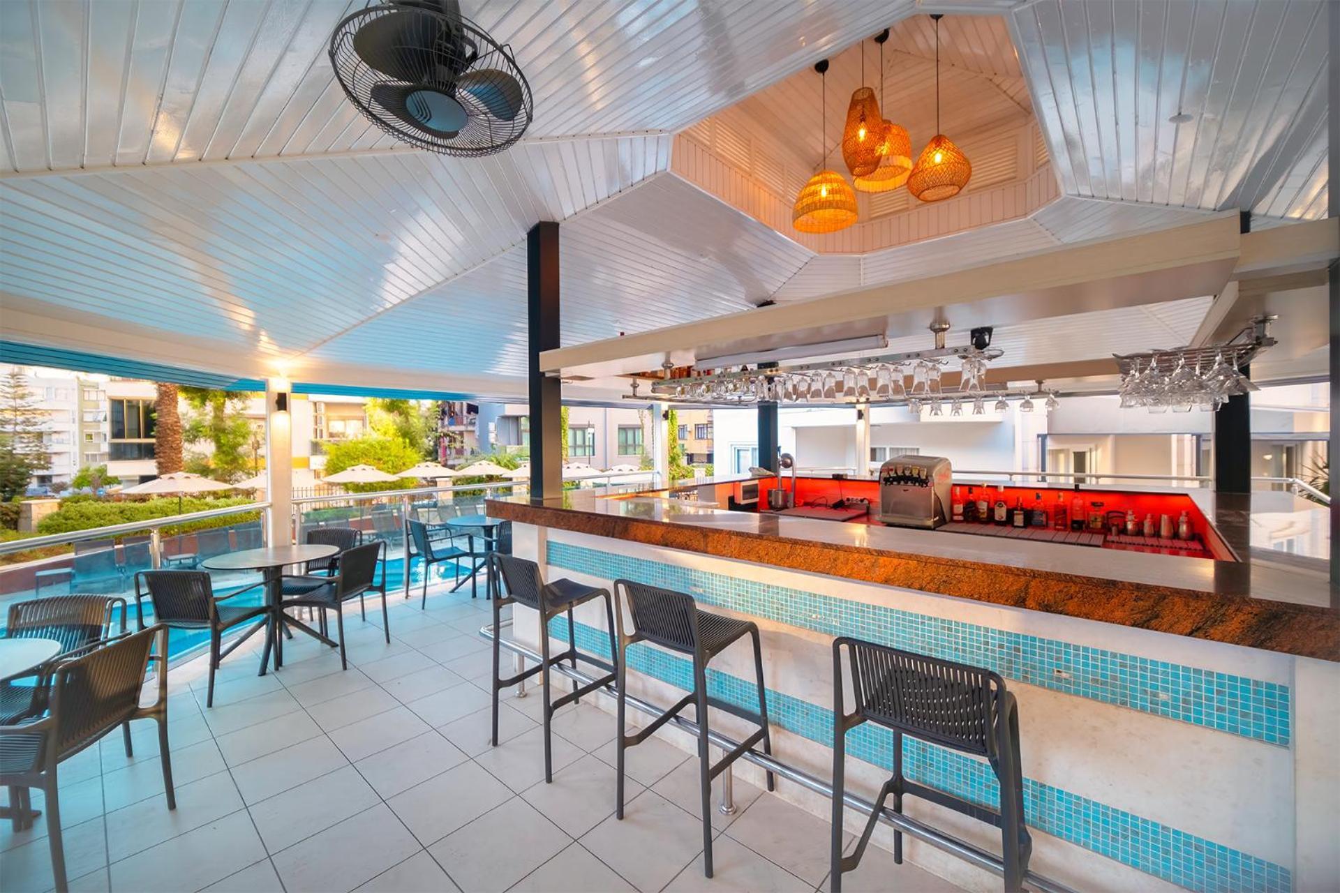 Villa Sunflower Hotel 阿拉尼亚 外观 照片