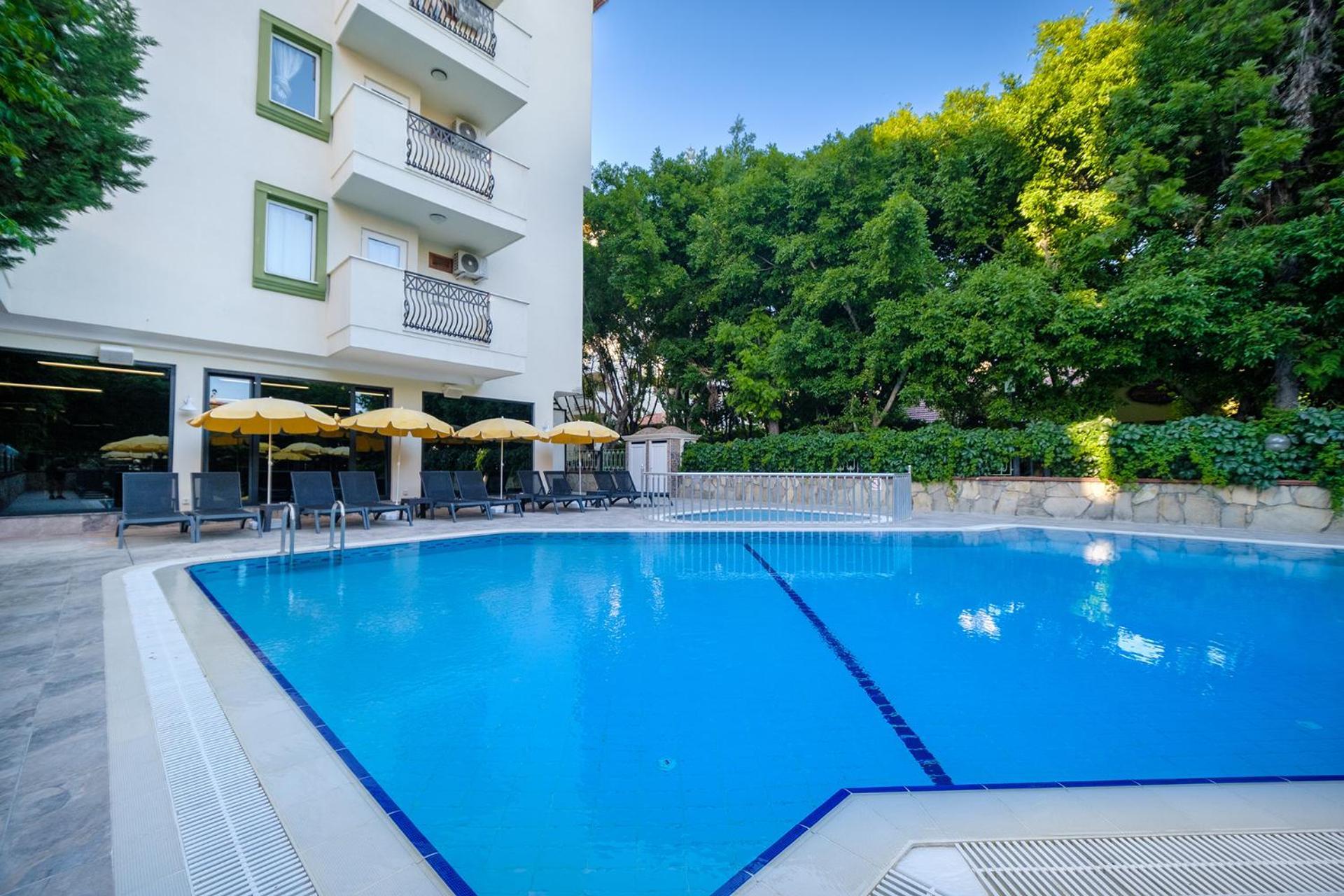 Villa Sunflower Hotel 阿拉尼亚 外观 照片