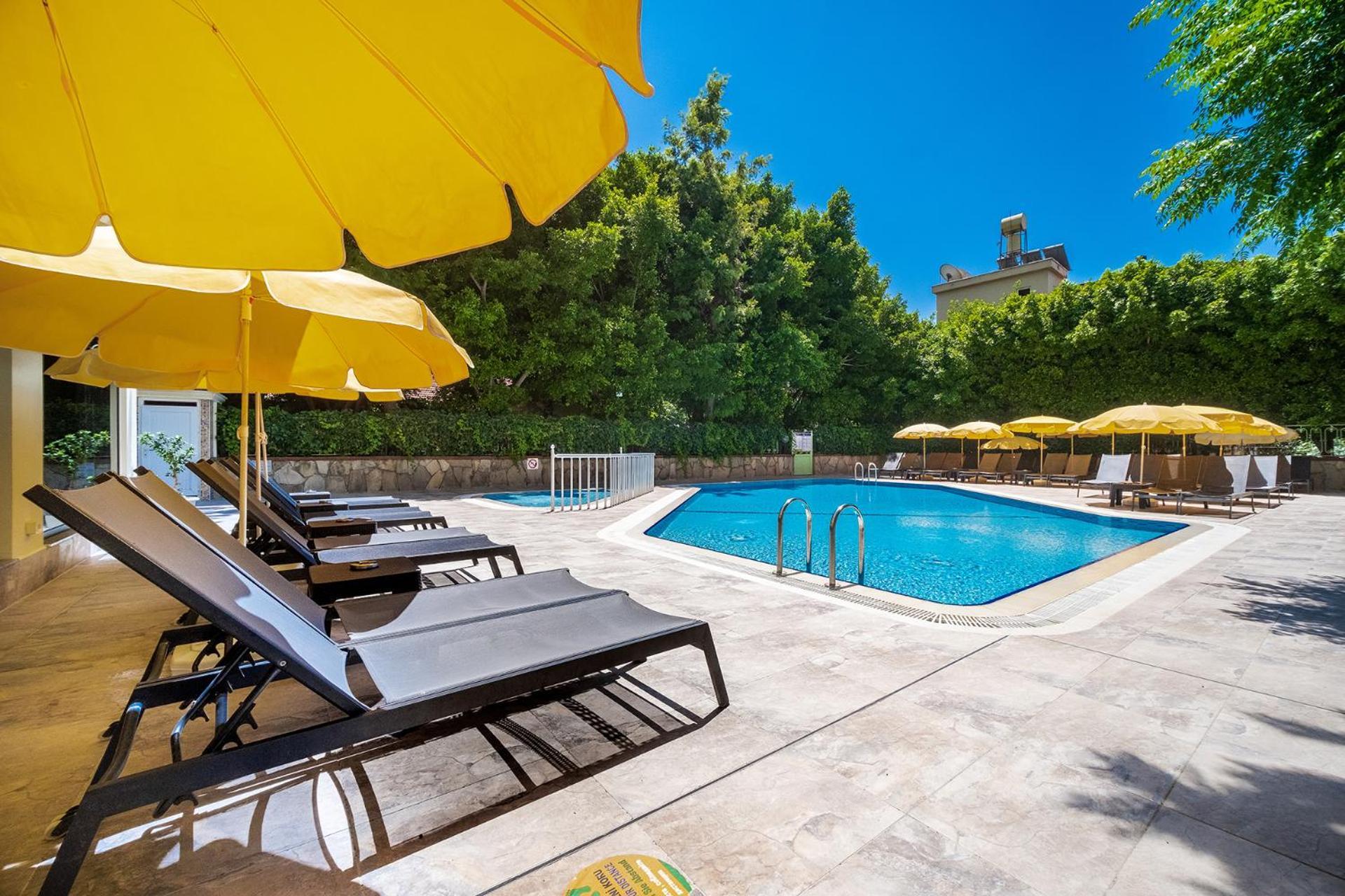 Villa Sunflower Hotel 阿拉尼亚 外观 照片